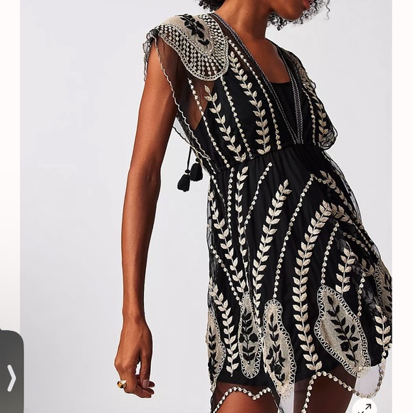 Free People Dresses & Skirts - Free people ollari ethereal black and cream lace mini dress brand new with tags